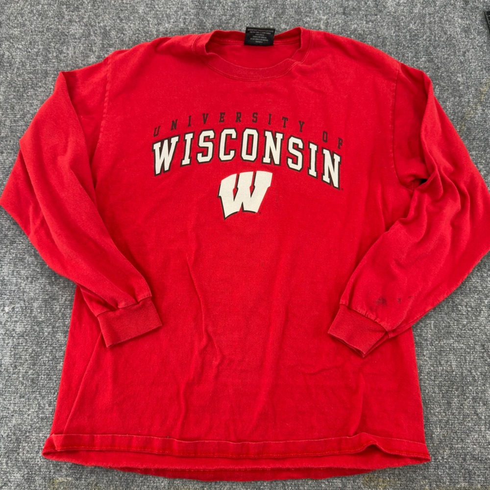University of Wisconsin Long Sleeve Graphic T-Shirt Red Size Medium